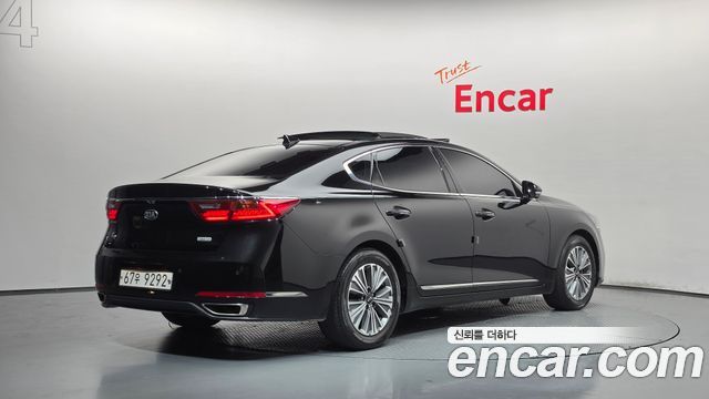 Kia K7 2019 — photo 2