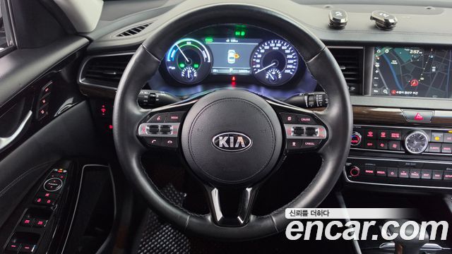 Kia K7 2019 — photo 19