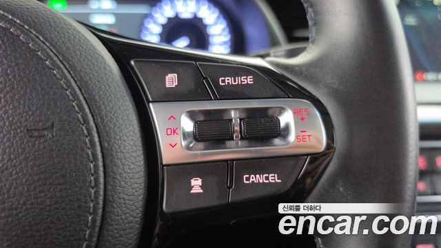 Kia K7 2019 — photo 22