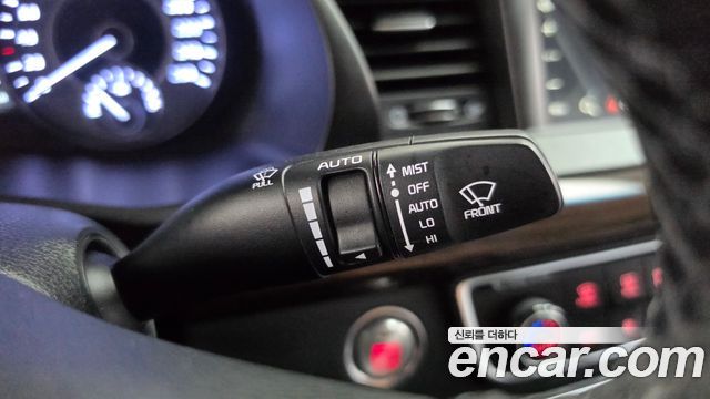 Kia K7 2019 — photo 37