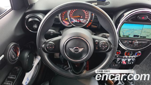 Mini Cooper 2015 — photo 12