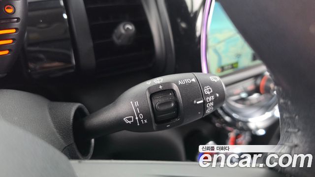 Mini Cooper 2015 — photo 18