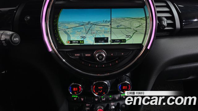 Mini Cooper 2015 — photo 20