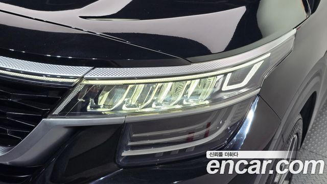 Kia Seltos 2022 — photo 8