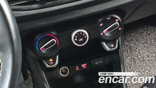 Kia morning 2018 — photo 25