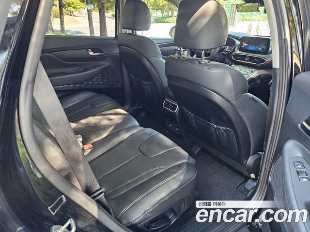 Hyundai Santafe 2021 — photo 12