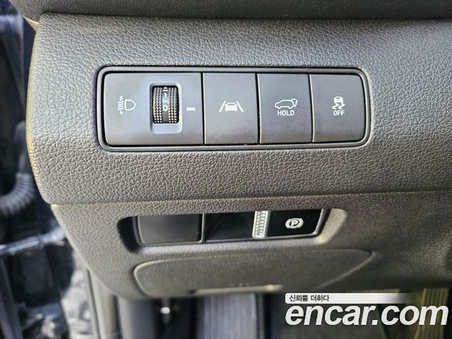 Hyundai Santafe 2021 — photo 17