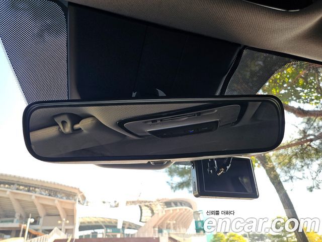Hyundai Santafe 2021 — photo 18