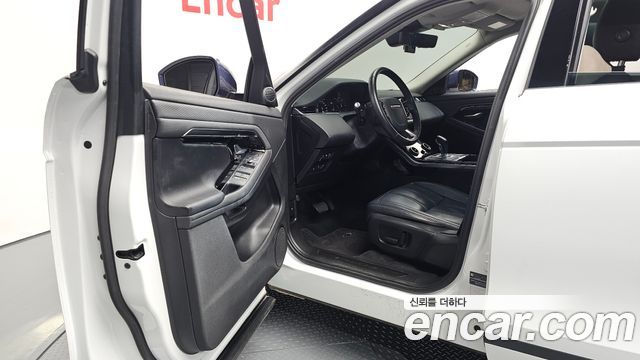 Land Rover Range Rover Evoque 2020 — photo 13