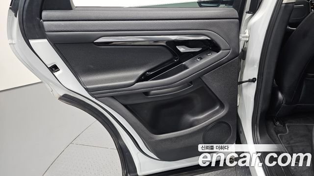 Land Rover Range Rover Evoque 2020 — photo 15