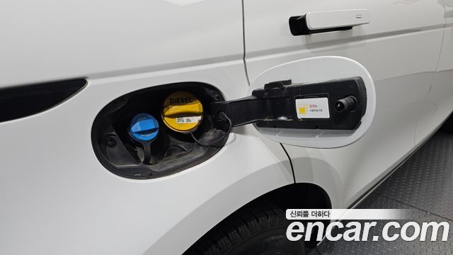 Land Rover Range Rover Evoque 2020 — photo 29