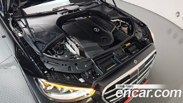 Mercedes-Benz S-Class 2022 — photo 6