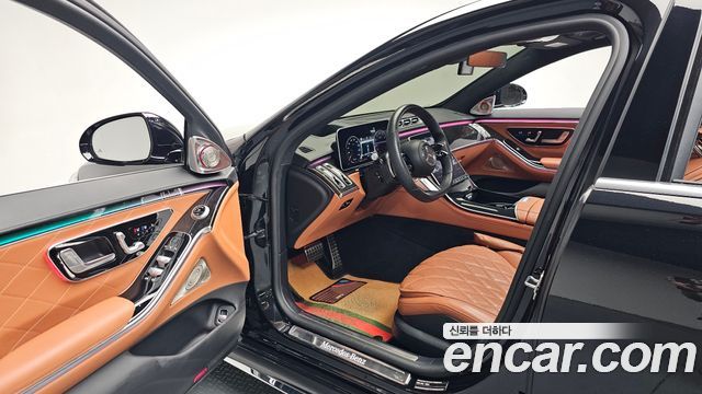 Mercedes-Benz S-Class 2022 — photo 13