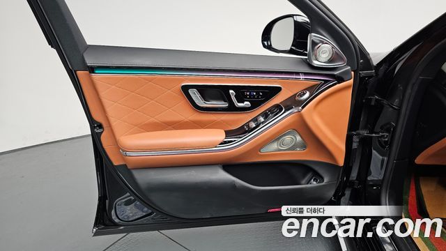 Mercedes-Benz S-Class 2022 — photo 14