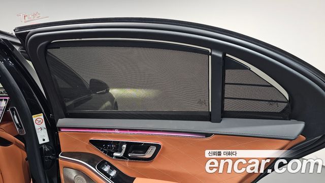 Mercedes-Benz S-Class 2022 — photo 35