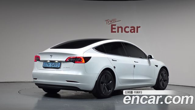 Tesla Model 3 2020 — photo 2