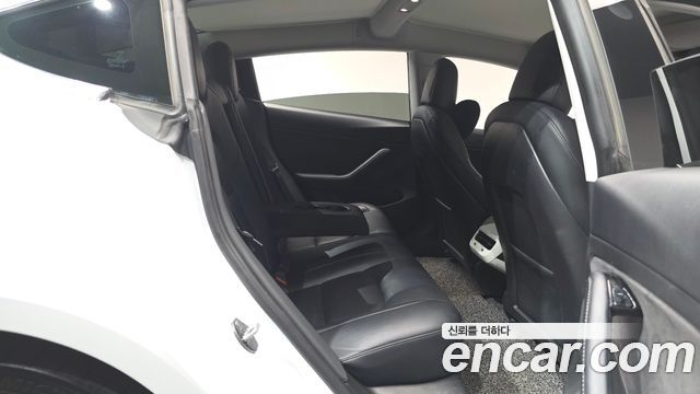 Tesla Model 3 2020 — photo 17