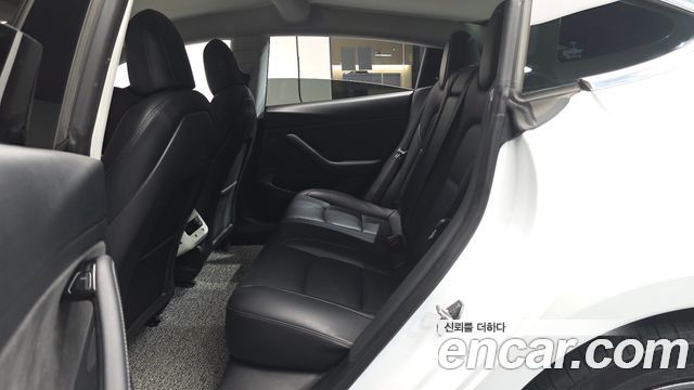 Tesla Model 3 2020 — photo 18