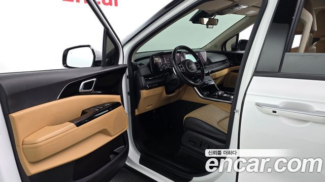Kia Canival 2022 — photo 10