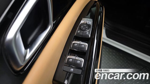 Kia Canival 2022 — photo 19
