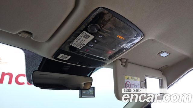 Kia Canival 2022 — photo 20