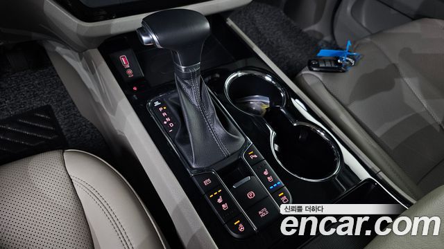 Kia Canival 2019 — photo 9