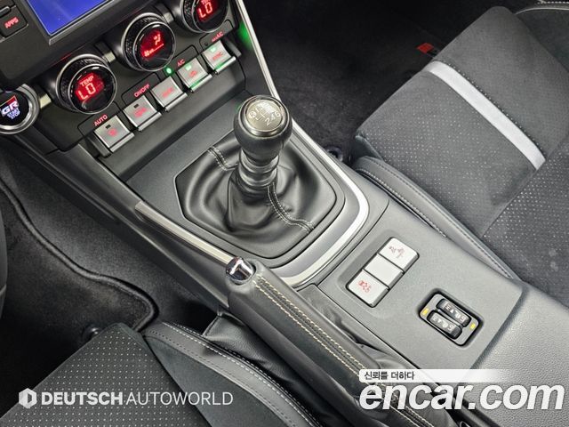 Toyota 86 2024 — photo 9