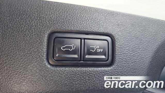 Kia Canival 2023 — photo 35