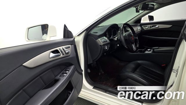 Mercedes-Benz CLS-Class 2013 — photo 11