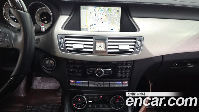 Mercedes-Benz CLS-Class 2013 — photo 14