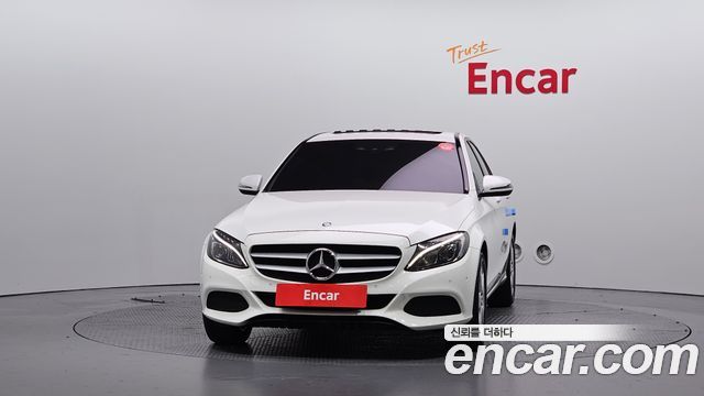 Mercedes-Benz C-Class 2017 — photo 3