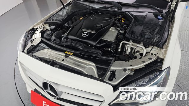 Mercedes-Benz C-Class 2017 — photo 6