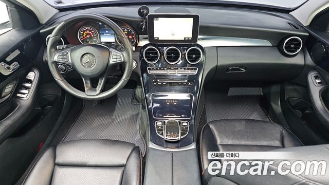 Mercedes-Benz C-Class 2017 — photo 7