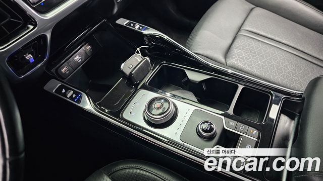 Kia Sorento 2023 — photo 12