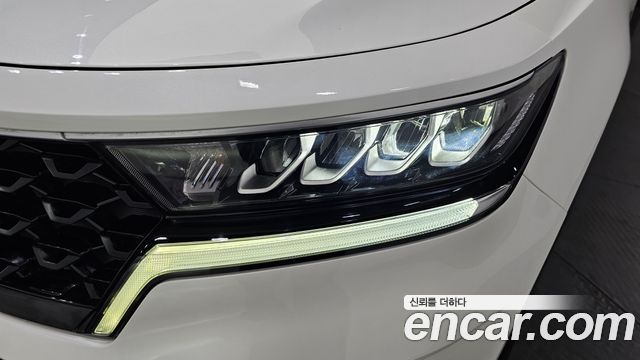 Kia Sorento 2023 — photo 8
