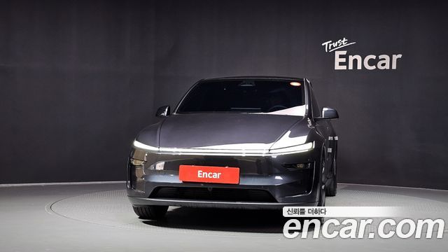 Tesla Model Y 2026 — photo 3