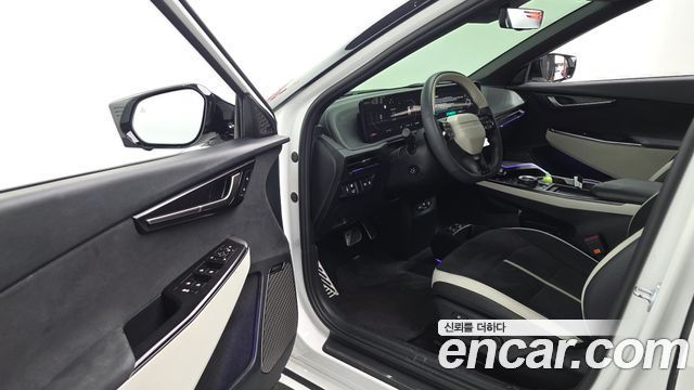 Kia EV6 2025 — photo 13