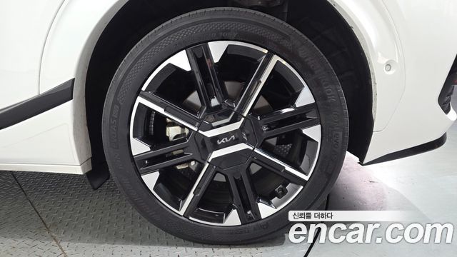 Kia EV6 2025 — photo 7