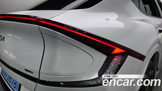 Kia EV6 2025 — photo 9