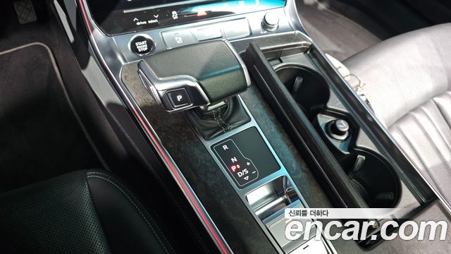 Audi A7 2021 — photo 12