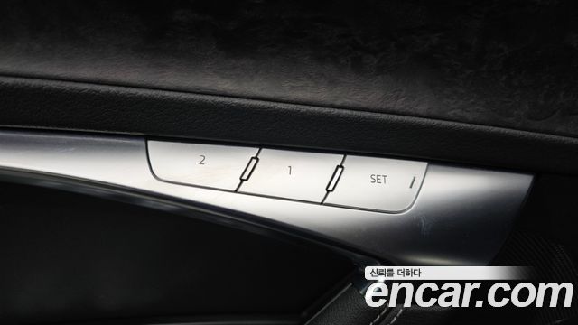 Audi A7 2021 — photo 26