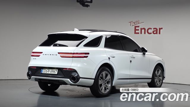 Genesis GV70 2022 — photo 2