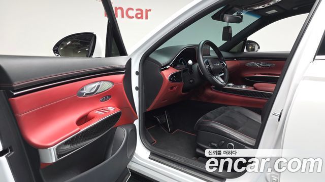 Genesis GV70 2022 — photo 13