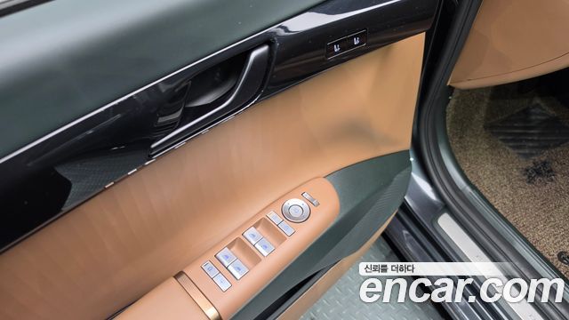 Hyundai Grandeur 2023 — photo 26