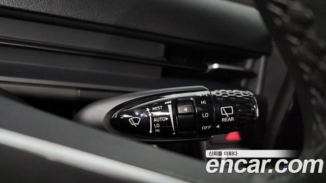 Hyundai Staria 2025 — photo 29