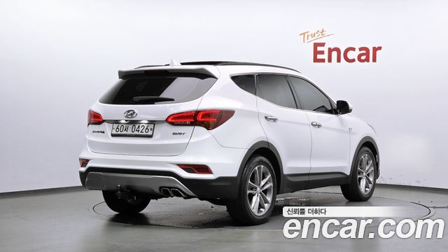 Hyundai Santafe 2016 — photo 2