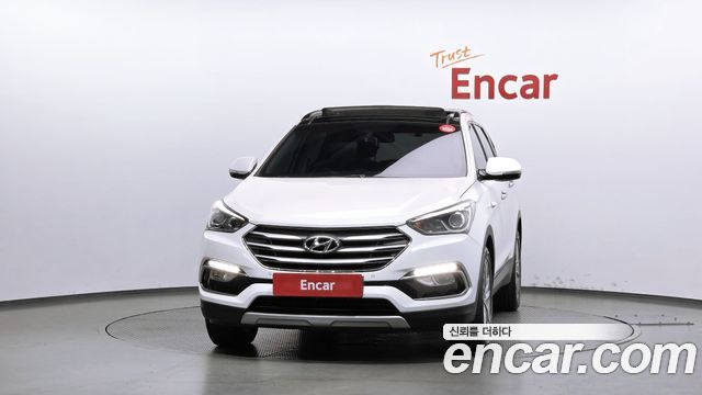 Hyundai Santafe 2016 — photo 3