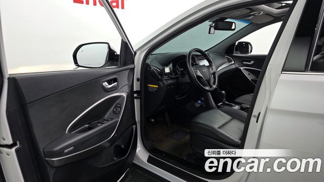 Hyundai Santafe 2016 — photo 13
