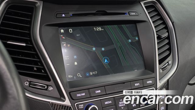 Hyundai Santafe 2016 — photo 19