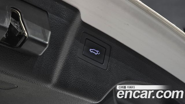 Hyundai Santafe 2016 — photo 26